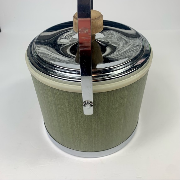 VTG KROMEX ICE BUCKET METAL&GREEN GRAIN COLOR WOODEN HANDLE & KNOB W/ICE TONGS - Picture 5 of 14